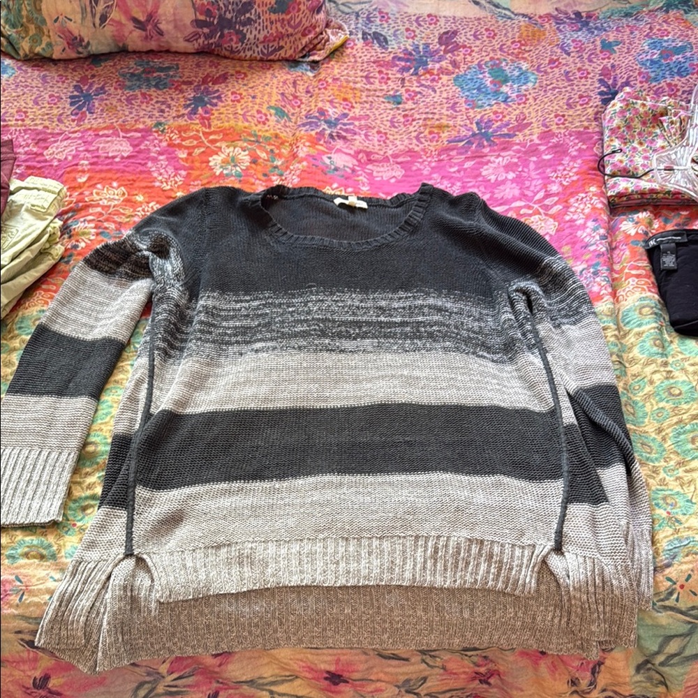 Eileen Fisher Gray and Black Crew Neck Sweater